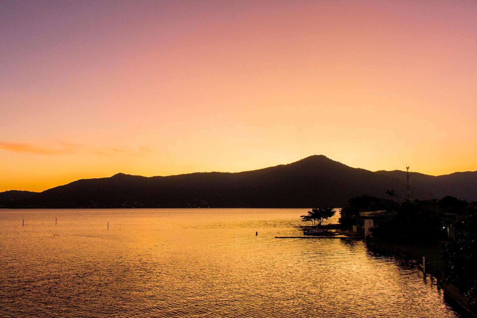 Pousada Quinta Da Margem ฟลอเรียนอโปลิส ภายนอก รูปภาพ